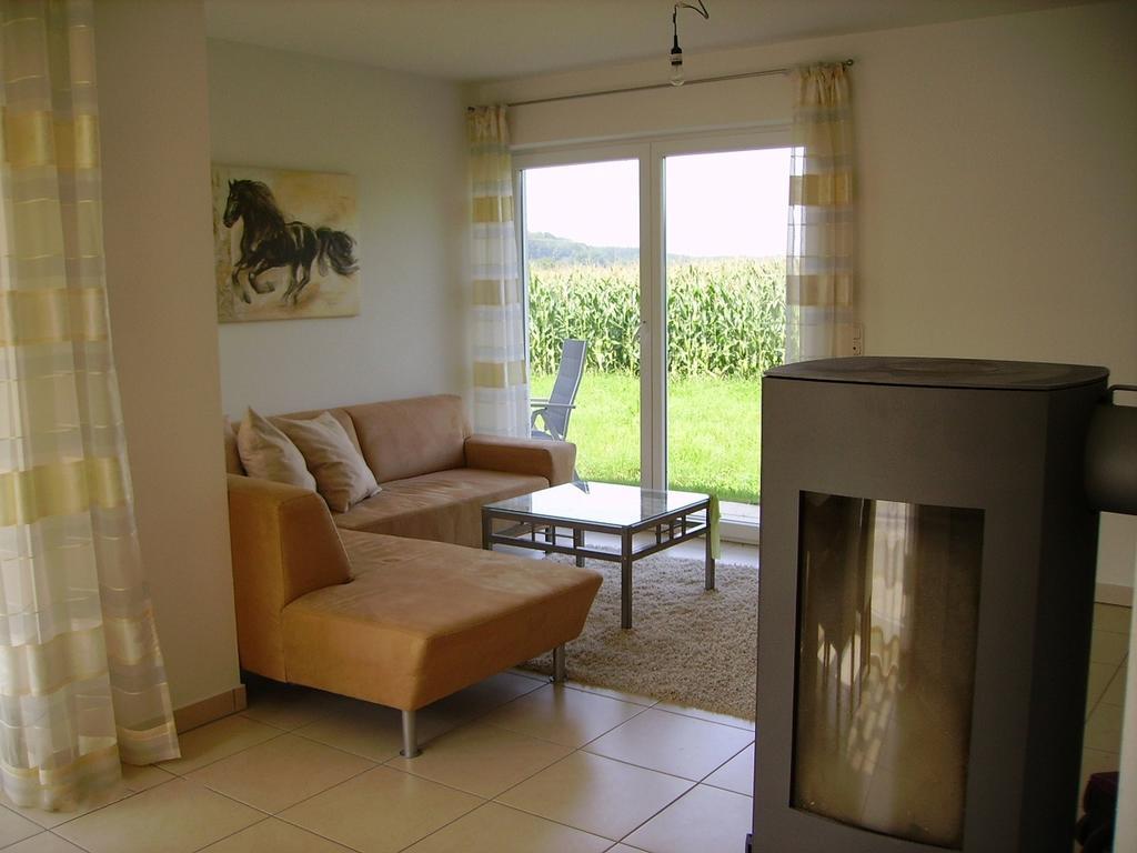 Wiflinger Graben Einfamilienhaus Villa Wörth Dış mekan fotoğraf