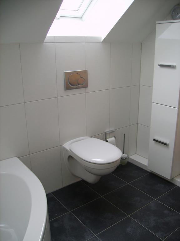 Wiflinger Graben Einfamilienhaus Villa Wörth Dış mekan fotoğraf