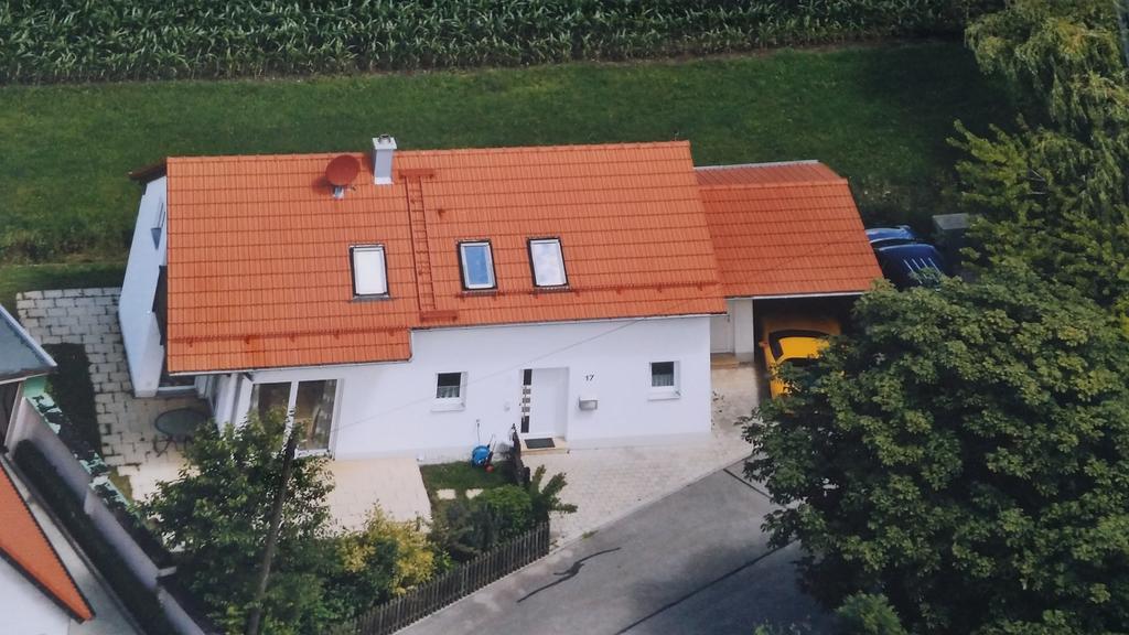 Wiflinger Graben Einfamilienhaus Villa Wörth Dış mekan fotoğraf